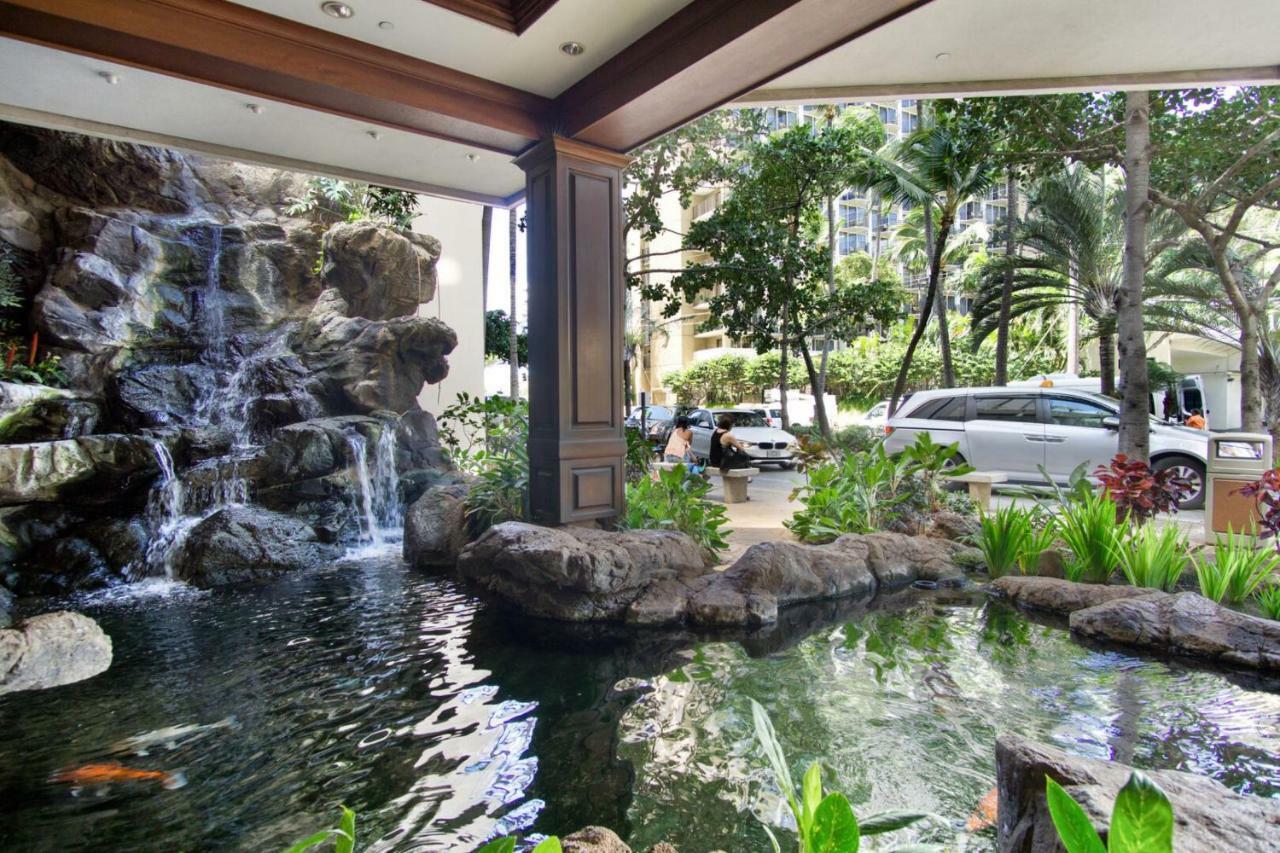 Waikiki Banyan By Koko Resorts Honolulu Luaran gambar